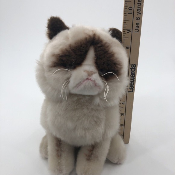 Gund Grumpy Cat Plush Stuffed Animal Sitting Gray Grey Eyes Siamese Himalayan 9" - Picture 9 of 9